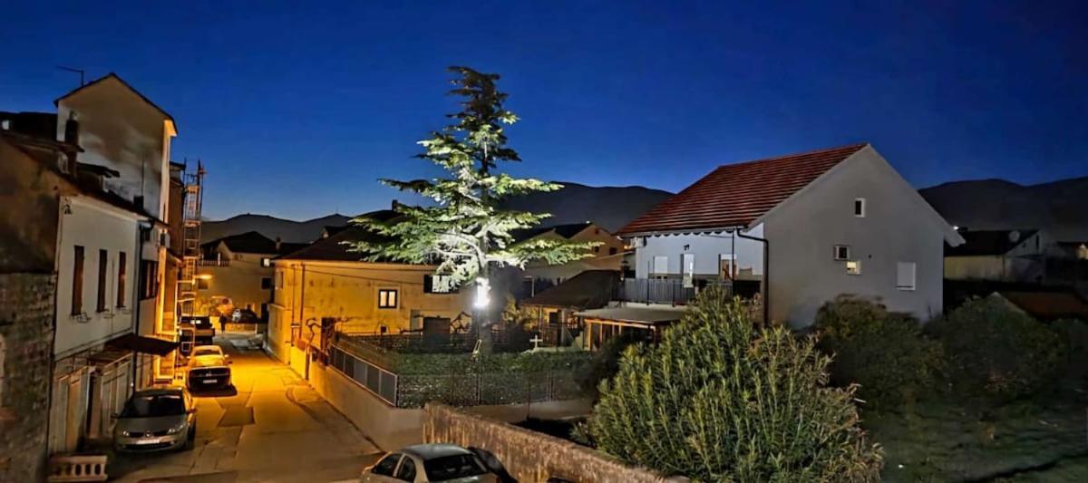 Holiday Home Gamaliel Kaštela Extérieur photo