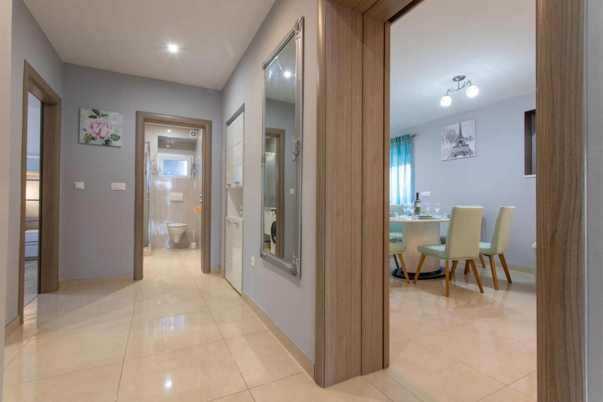 Holiday Home Gamaliel Kaštela Extérieur photo