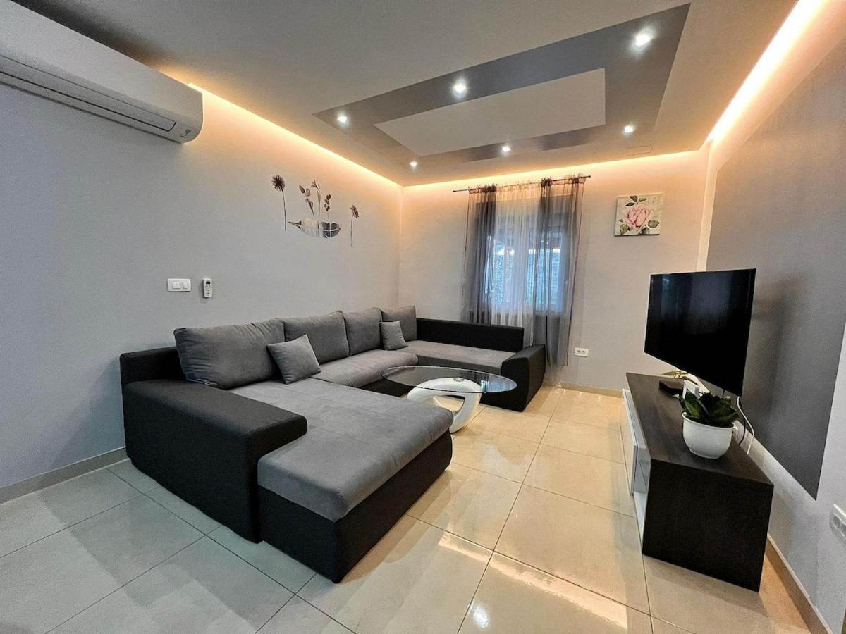 Holiday Home Gamaliel Kaštela Extérieur photo